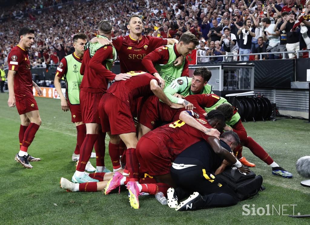 finale evropske lige Sevilla Roma Paulo Dybala