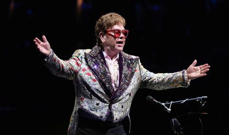 Elton John se poslavlja v velikem slogu: njegova zadnja turneja podrla rekord
