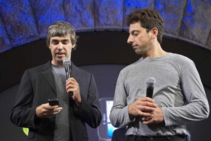 Larry Page in Sergey Brin še vedno načelujeta Googlu oziroma družbi Alphabet, v kateri se je lani prestrukturiral Google. Page je direktor, Brin predsednik. Oba spadata med najbogatejše Zemljane. | Foto: 