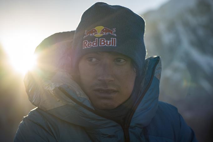 David Lama je skupaj s prijateljema in alpinističnima vizionarjema Hansjoergom Auerjem in Jessom Roskelleyjem 16. aprila 2019 umrl v snežnem plazu, ki je trojico ujel pri sestopu z vrha Howse Peak.  | Foto: Red Bull Content Pool
