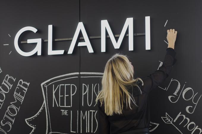 Spletni iskalnik GLAMI združuje številne modne blagovne znamke in spletne trgovine. Vse na enem mestu.  | Foto: 
