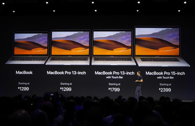 Videz MacBookov sicer ostaja praktično enak, prav tako se bistveno niso spremenile tudi cene.  | Foto: Reuters