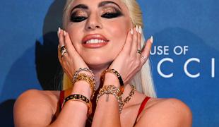 Kritike na račun Lady Gaga: To ni italijanski, ampak ruski naglas. #video