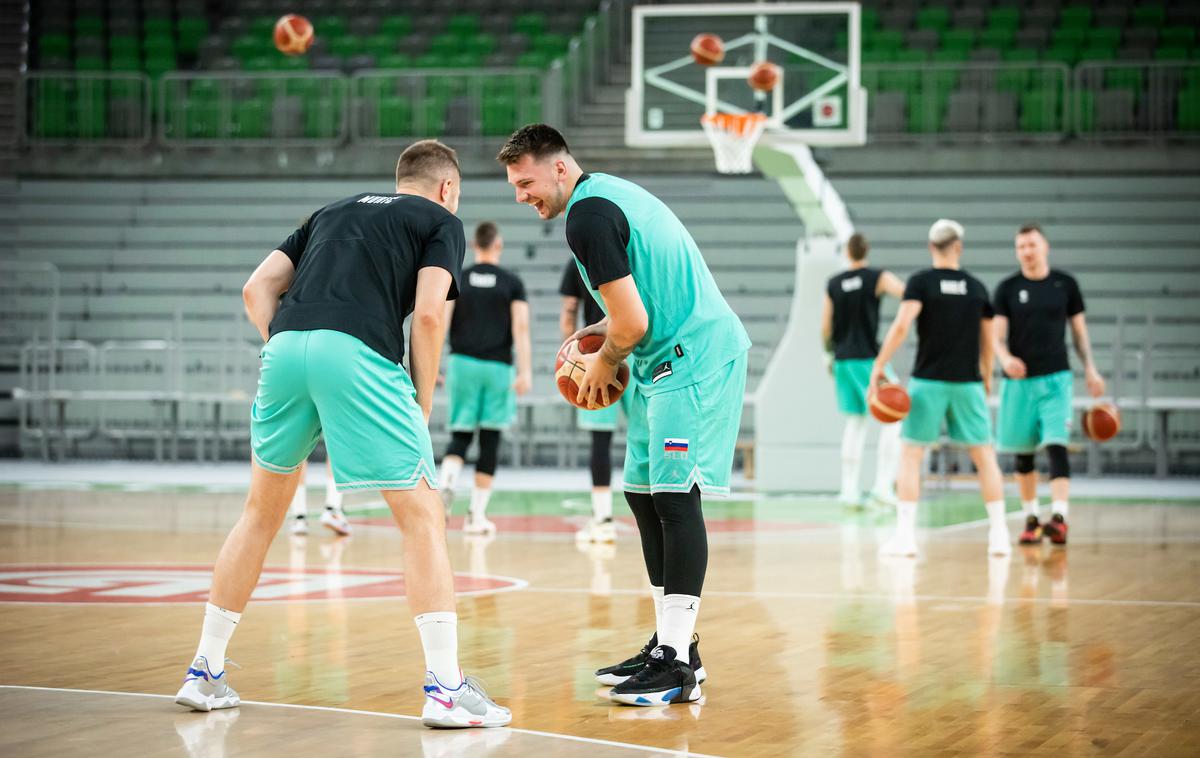trening Slovenija Dončić | Luka Dončić je bil na treningu odlično razpoložen. Smeha ni manjkalo. | Foto Vid Ponikvar/Sportida