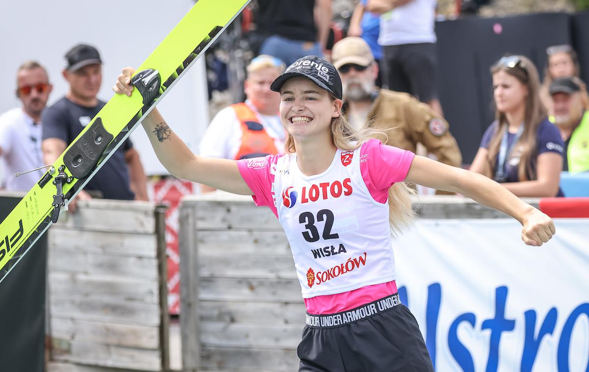 smučarski skoki, poletna nagrada Wisla Nika Križnar | Nika Križnar je zmagovalka druge tekme poletne VN v Wisli. | Foto Sportida
