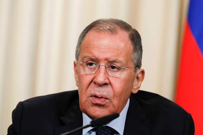 Sergej Lavrov | "Izjava zunanjega ministra Lavrova je neoprostljiva in nekaj, česar še nismo slišali, predstavlja pa tudi grozljivo zgodovinsko netočnost," je danes sporočil izraelski zunanji minister Jair Lapid. | Foto Reuters