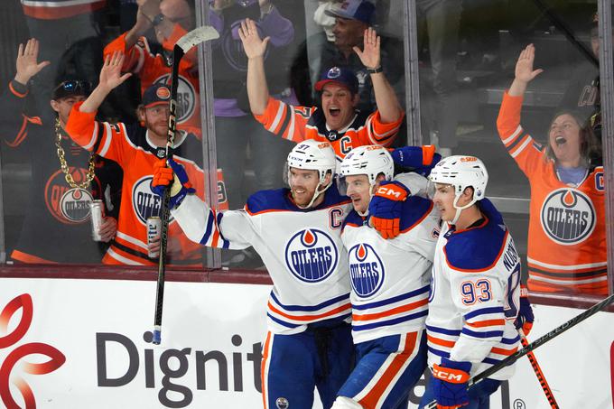 Edmonton Oilers so slavili v gosteh. | Foto: Reuters