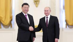 Kitajski predsednik Ši Džinping na obisku pri Putinu: Rusiji bomo stali ob strani #video
