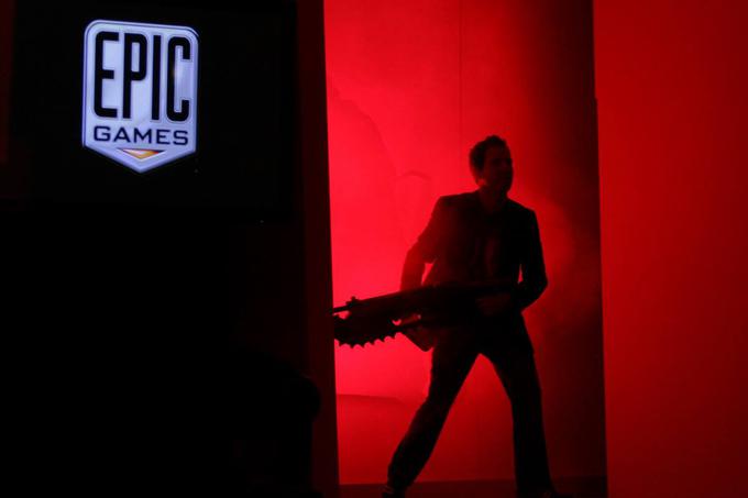 Epic Games je znan tudi po svojem grafičnem pogonu Unreal Engine, ki si ga pri izdelavi svojih iger izposojajo drugi veliki razvijalci videoiger, da jim ni treba narediti svojega. Najnovejša različica, Unreal Engine 4, trenutno poganja precej več kot sto različnih videoiger, med katerimi je ob Fortnite tudi prej omenjeni PUBG, ki je služil kot navdih za Fortnite Battle Royale. | Foto: Reuters