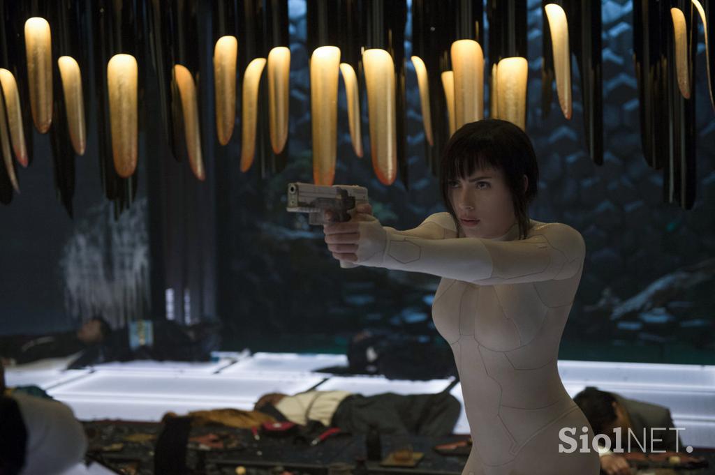 Duh v školjki (Ghost in the Shell)