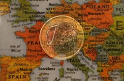 Bruselj razgrnil možnosti za reformo območja evra