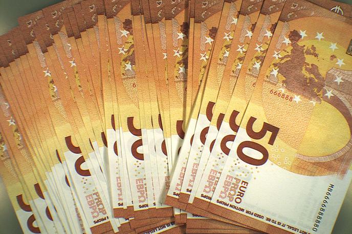 ponarejeni bankovci | Bodite pozorni in previdni pri poslovanju z gotovino, svetujejo pri policiji.  | Foto PU Maribor