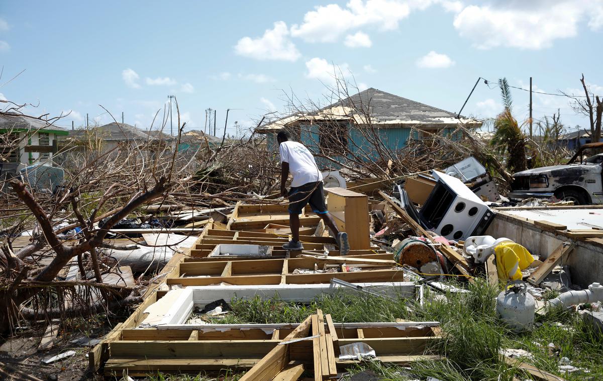 Orkan Dorian | Podatki o pogrešanih nakazujejo, da bi orkan lahko terjal več kot 50 do zdaj potrjenih smrtnih žrtev. | Foto Reuters