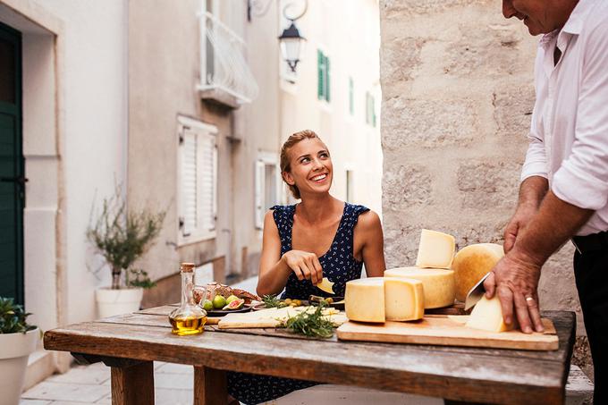 Gurmanski užitki s paškim sirom in olivnim oljem so osnova počitnic v Dalmaciji. Foto: Nikola Matič | Foto: 