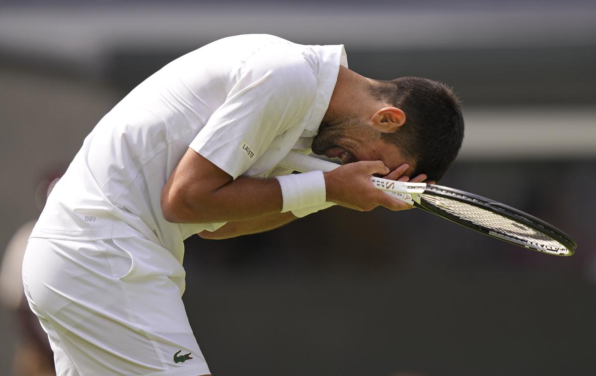 Novak Đoković | Novak Đoković meni, da bi bilo dvoboje na osrednjem igrišču Wimbledona bolje začeli prej. | Foto Guliverimage