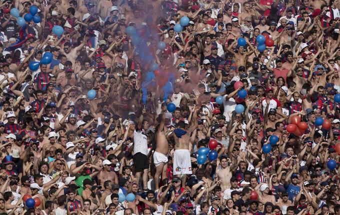 Navijači San Lorenza poskrbijo vedno za noro vzdušje na domačih tekmah. | Foto: Guliverimage/Vladimir Fedorenko