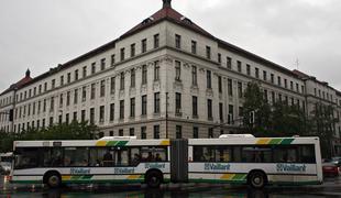 Na Dunaju letna vozovnica stane 365 evrov, v Ljubljani 420 evrov