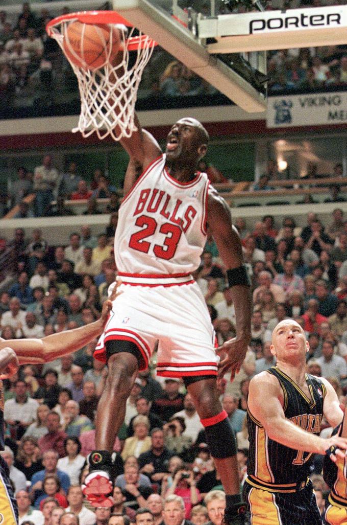 Michael Jordan je na drugi tekmi finala 1998 zbral 37 točk. | Foto: AP / Guliverimage