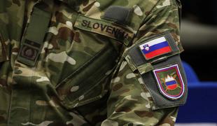 Američani vložili tožbo proti dobavitelju uniform Slovenske vojske