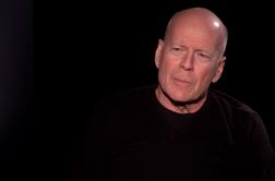 Bruce Willis si je novinarja tako privoščil, da je ta predčasno zapustil intervju #video