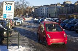 Obilica nafte Norveške ne moti: vsak stoti avtomobil je že električni