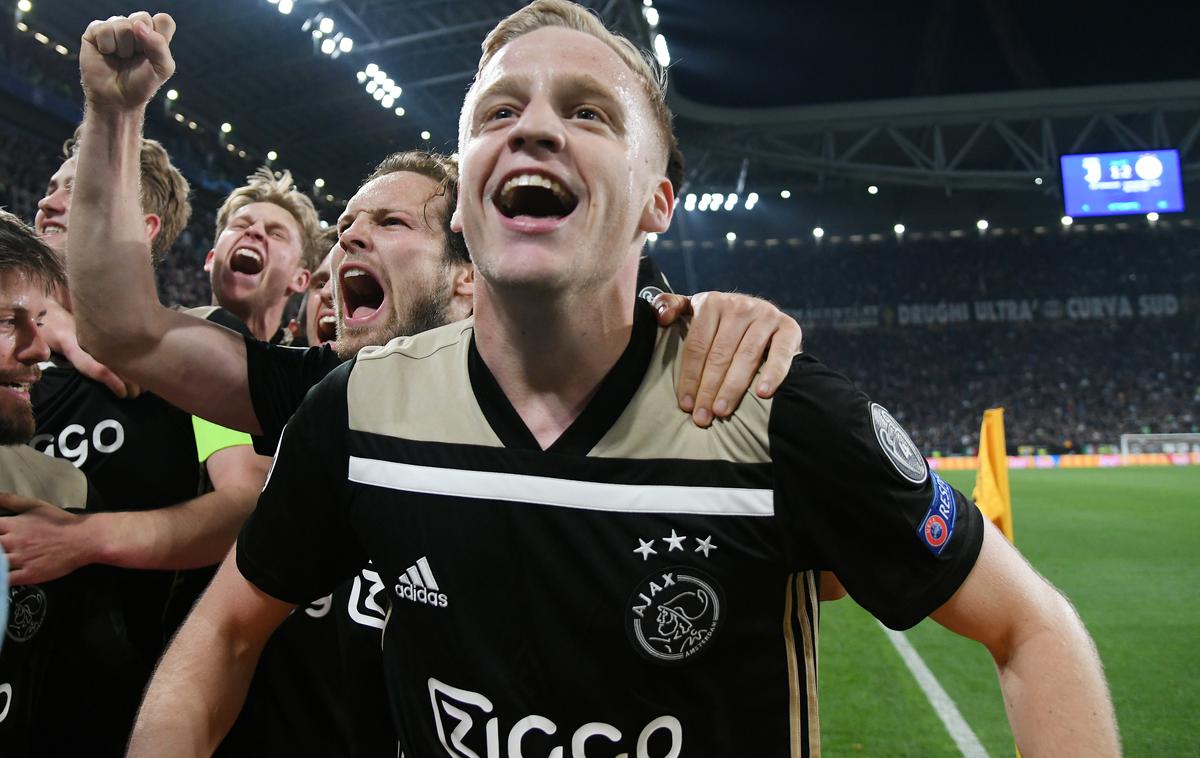 Ajax Donny van de Beek | Ajax se je po 22 letih uvrstil v polfinale lige prvakov. | Foto Reuters