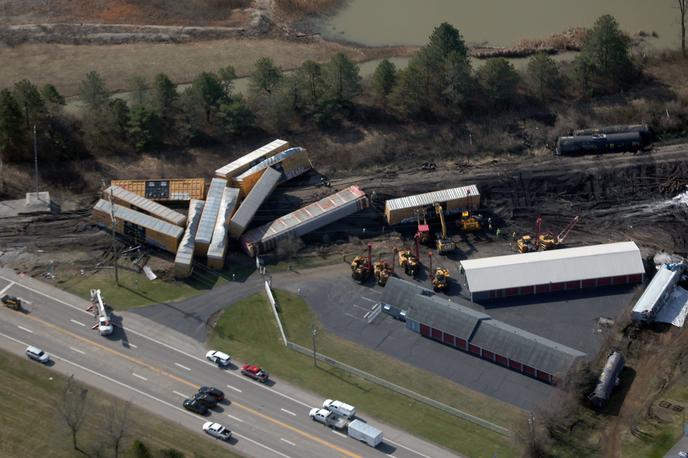 Iztirjenje vlaka v Springfieldu | Iztirjenje vlaka podjetja Norfolk Southern v Springfieldu v državi Ohio. | Foto Guliverimage