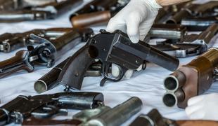 V Sloveniji kupljeno orožje naj bi pristalo v rokah brazilskih kriminalcev