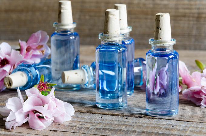 lekarna laboratorij parfumi kozmetika | Foto: Thinkstock