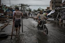 Tajfun Mangkhut na Kitajskem zahteval smrtni žrtvi