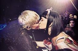  Katy Perry bi našeškala jezikavo Miley Cyrus