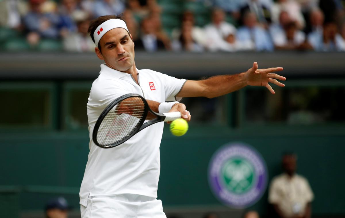 Roger Federer | Roger Federer je Mattea Berrettinija premagal le po dobri uri igre. | Foto Reuters