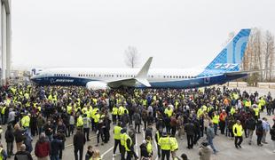Sredi največje krize je Boeing razkril novo potniško letalo #foto