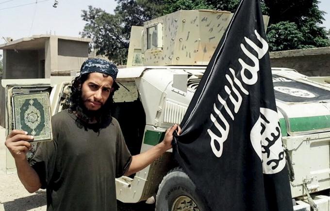 Islamski skrajnež Abdelhamid Abaaoud je značilen predstavnik generacije džihad. V Belgiji rojeni Maročan se je navdušil nad islamizmom in odšel v Sirijo, kjer se je boril na strani Islamske države. Vrnil se je v Evropo in novembra 2015 organiziral pariške napade. | Foto: Reuters