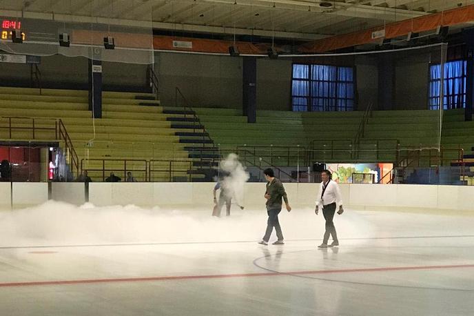 led | Tekma v Milanu je bila zaradi neustrezne priprave ledu odpovedana in prestavljena. Jo bodo registrirali v korist Feldkircha? | Foto Facebook