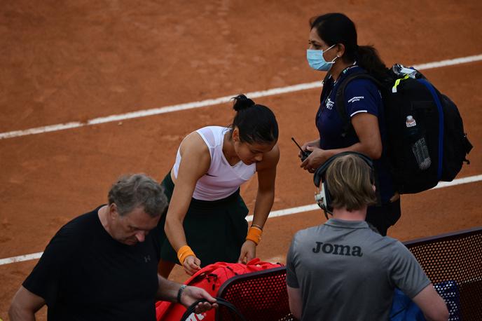 Emma Raducanu | EMMA Raducanu je rimski turnir končala predčasno zaradi poškodbe. | Foto Reuters