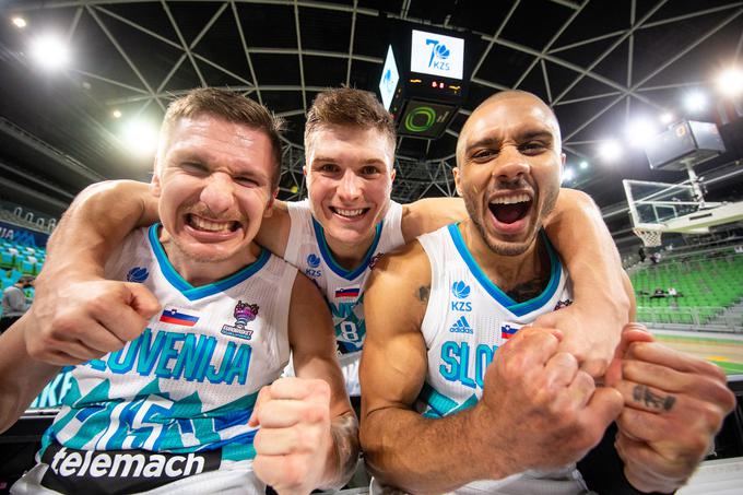 Slovenci so si letos že izborili nastop na EuroBasketu 2022. Olimpijska vozovnica pa bo precej večji zalogaj. | Foto: Vid Ponikvar