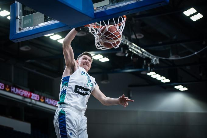 Sergej Macura je bil v tem poletju eden izmed glavnih akterjev slovenske reprezentance do 19 let. | Foto: FIBA