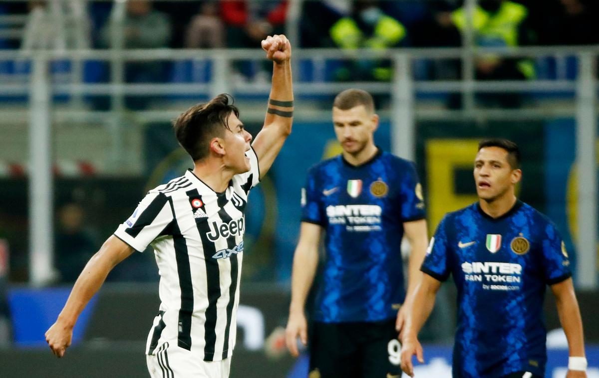 Inter Juventus Dybala | Veselje Paula Dybale po zadetku, s katerim je izenačil rezultat na derbiju v Milanu na 1:1. | Foto Reuters