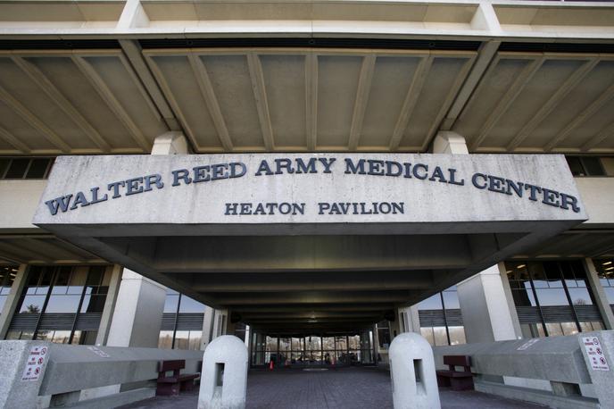 Walter Reed | Kompleks je poimenovan po ameriškem vojaškem častniku in zdravniku Walterju Reedu, ki je s svojo ekipo prvi potrdil, da se rumena mrzlica prenaša s komarji. | Foto Reuters