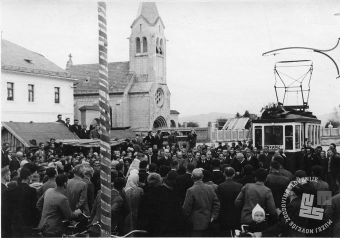 tramvaj pred 1945 | Foto: Foto neznan, hrani Muzej novejše zgodovine Slovenije