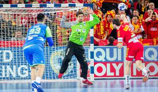 Makedonci zaplesali od sreče, Slovenija prekratka za gol #video