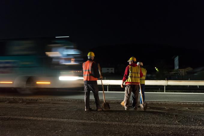 Na Darsu pravijo, da poskušajo muke za voznike skrajšati z nočnim delom. | Foto: Klemen Korenjak