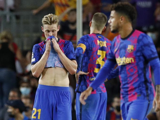 "Nizozemsko" obarvana Barcelona ni bila kos Bayernu. | Foto: Reuters