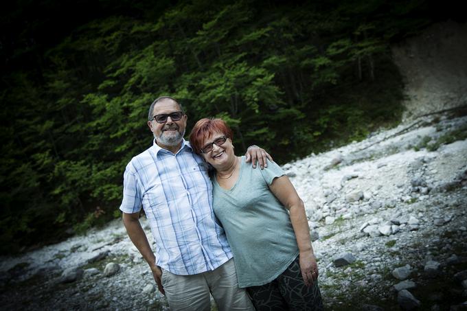 Miha in Jožica Ledinek sta od leta 1974 skrbela za gostilno na Šmarni gori. Gostilna je že 12 let v hčerinih rokah, saj sta se zakonca upokojila in pomagata samo še ob koncih tedna. | Foto: Ana Kovač