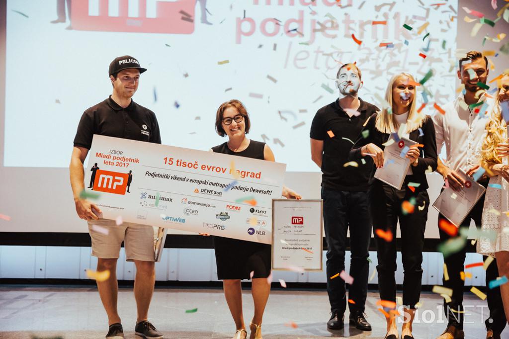 Matej Pelicon in Anita Lozar ob razglasitvi Mladi podjetnik leta 2017