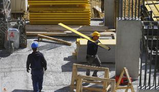 Ministrstvo ne načrtuje novih sporazumov za zaposlovanje tujih delavcev