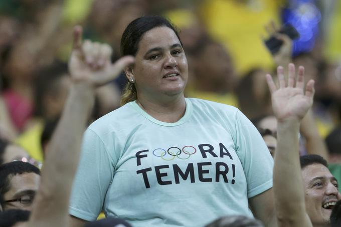 Začasni predsednik v Braziliji ni priljubljen. | Foto: 