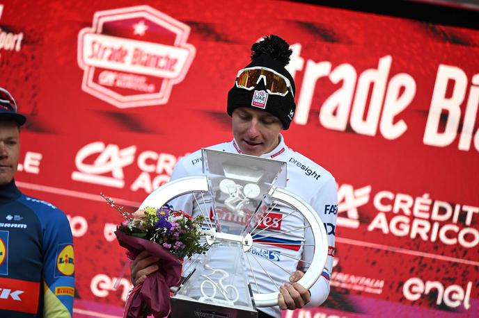 Tadej Pogačar, Strade Bianche 2024 | Tadej Pogačar je že na svoji prvi dirki sezone osupnil kolesarski svet. | Foto Guliverimage