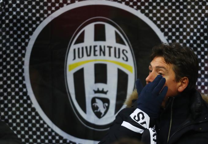 Navijači Juventusa se bodo morali navaditi na novo podobo klubskega grba. | Foto: Guliverimage/Getty Images